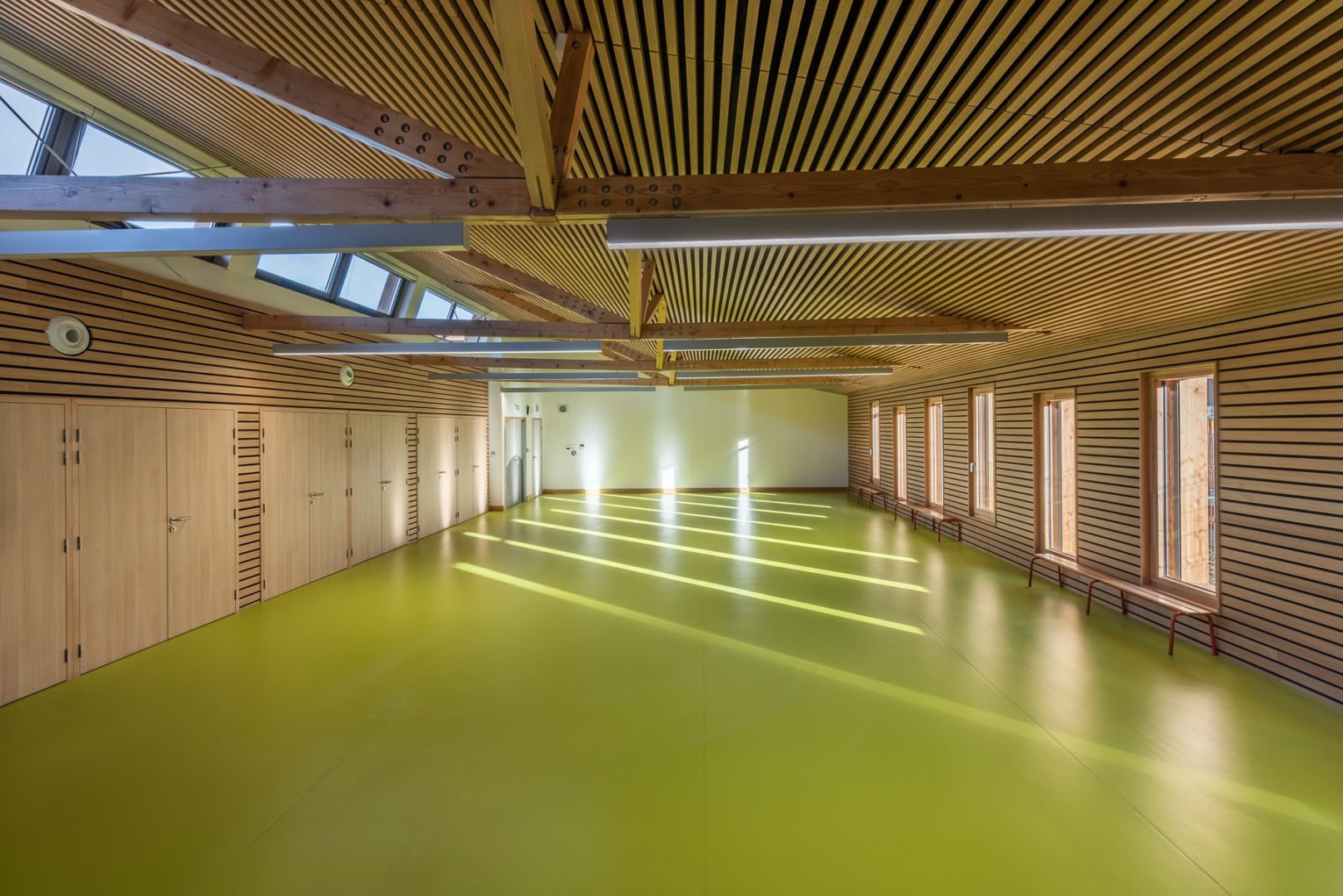 salle polyvalente bois