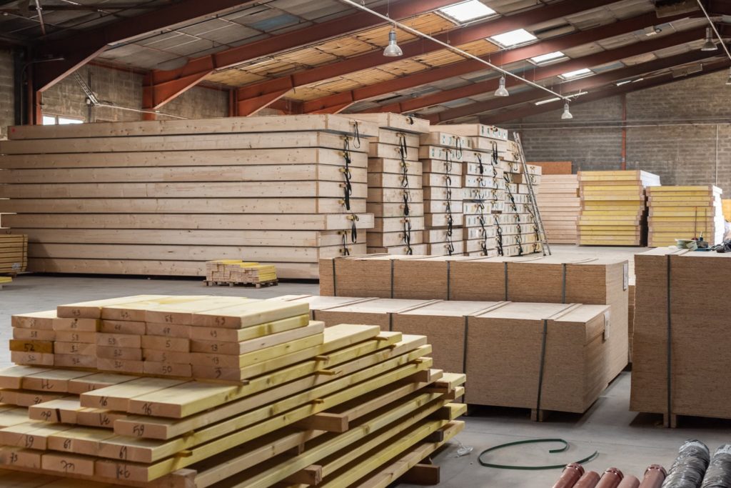 atelier, stockage bois