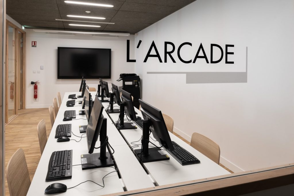 salle de jeux vidéo