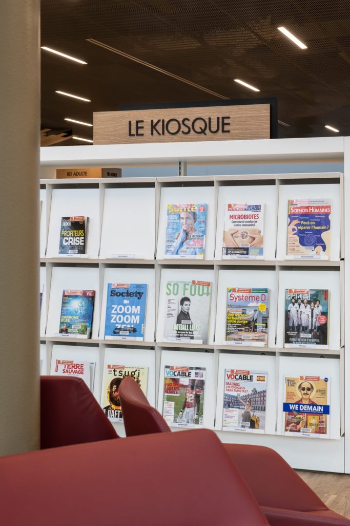 kiosque de magazine