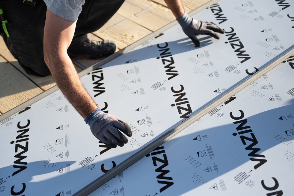 mise en oeuvre de toiture zinc