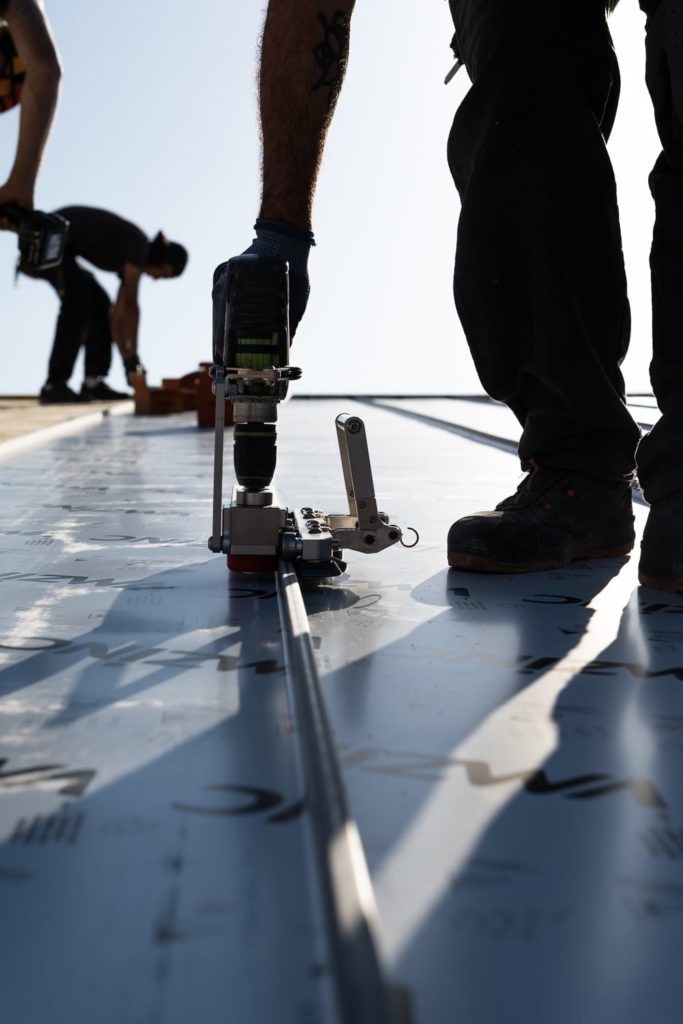 mise en oeuvre de toiture zinc