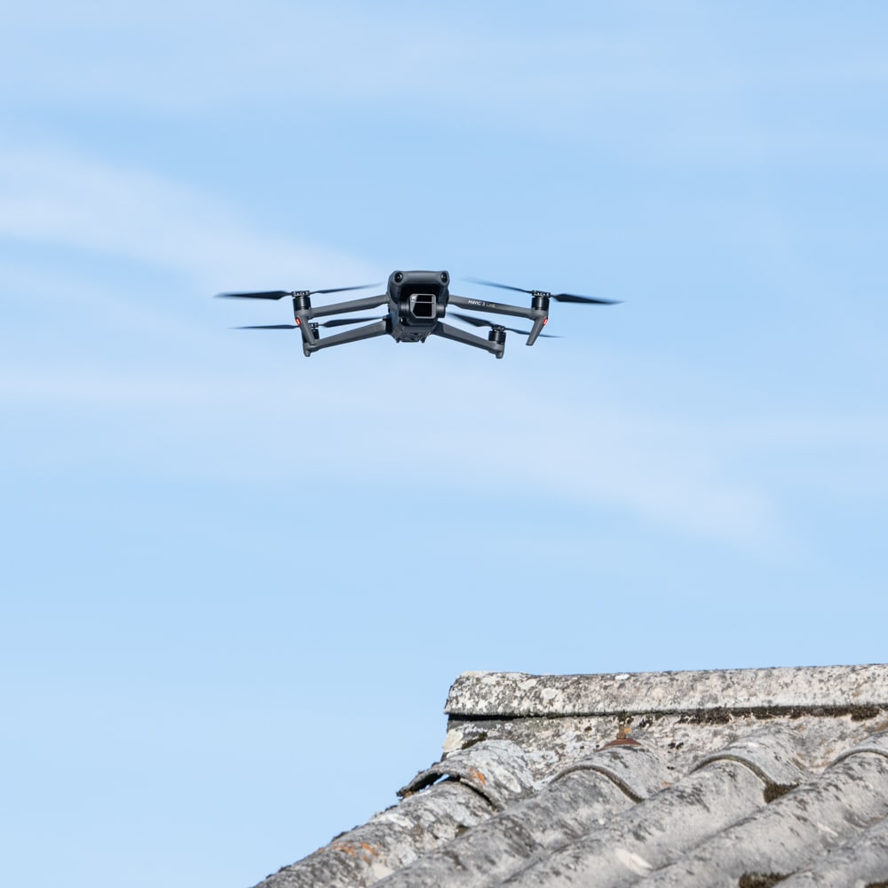 drone en diagnostic de toiture