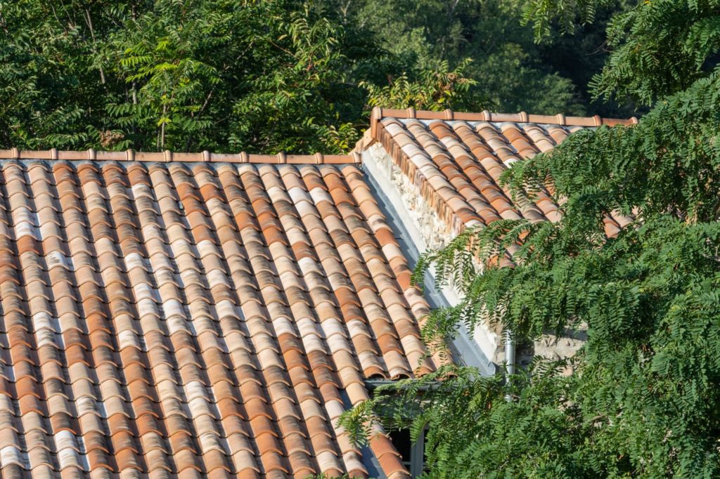 toiture en tuiles