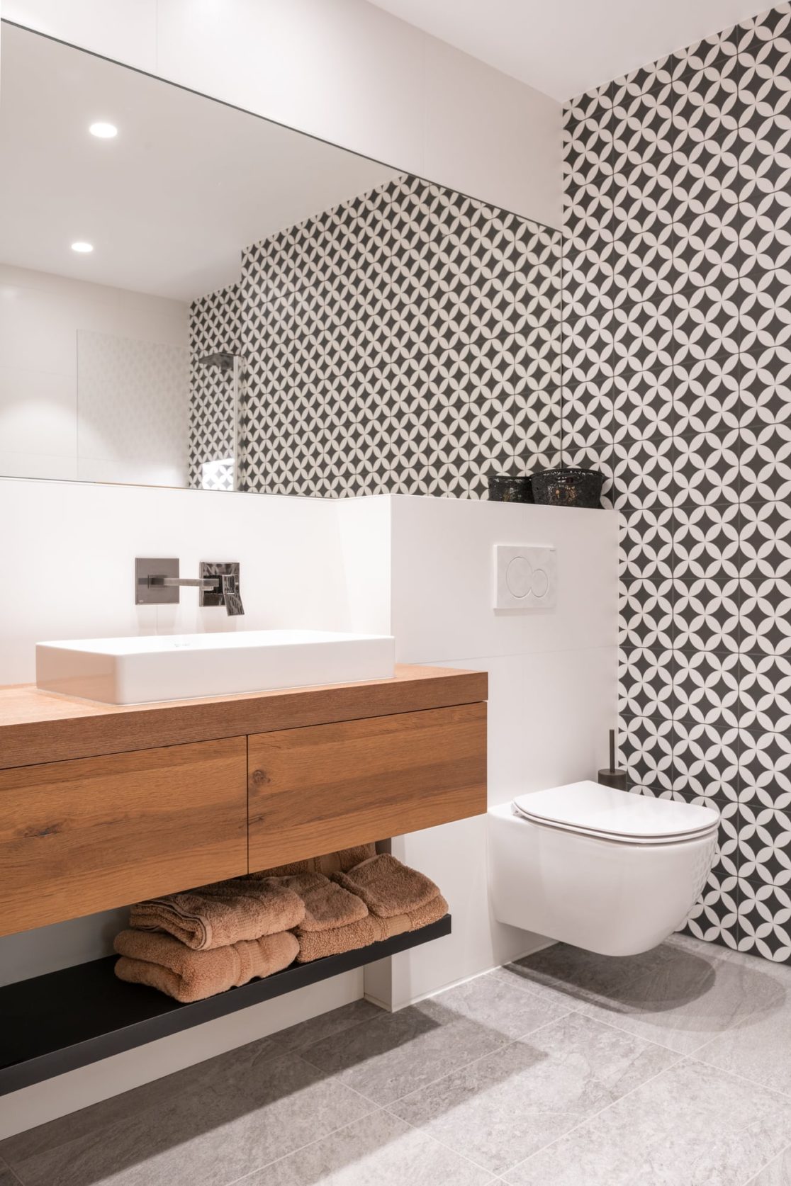 salle de bain épurée aménagement intérieur