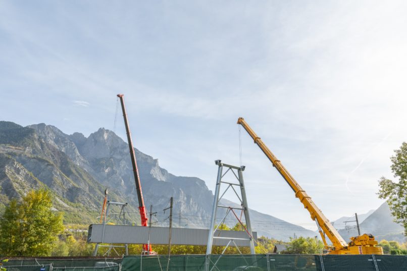 sequence de levage sur chantier