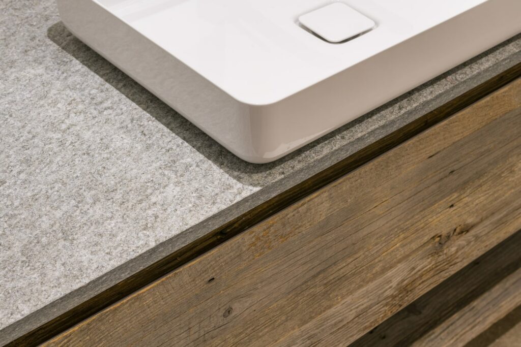 détail meuble lavabo