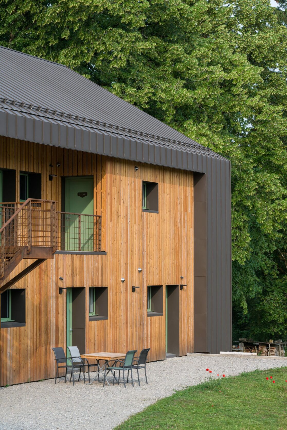 façade bois et métal