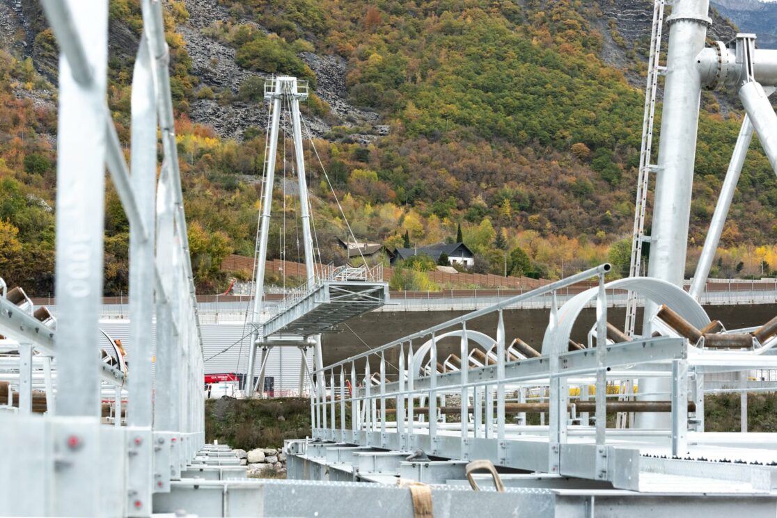 convoyeur à matériaux en construction